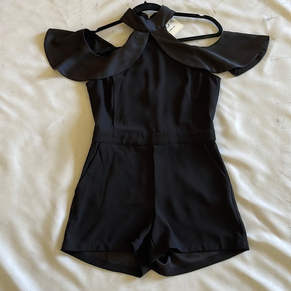 Black Carolina Belle Montreal Romper Shorts sz 0 NWT